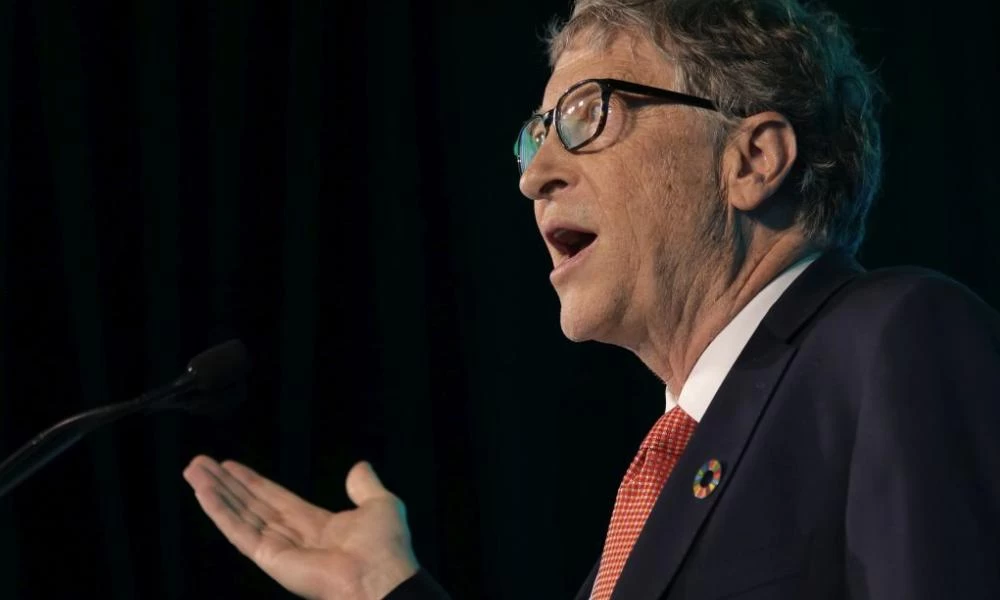 Μπιλ Γκέιτς: Και άλλα εκατομμύρια θα πεθάνουν μέχρι να τελειώσει η πανδημία!